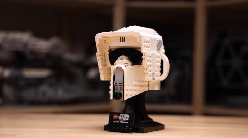First look at upcoming LEGO Star Wars 75305 Scout Trooper Helmet