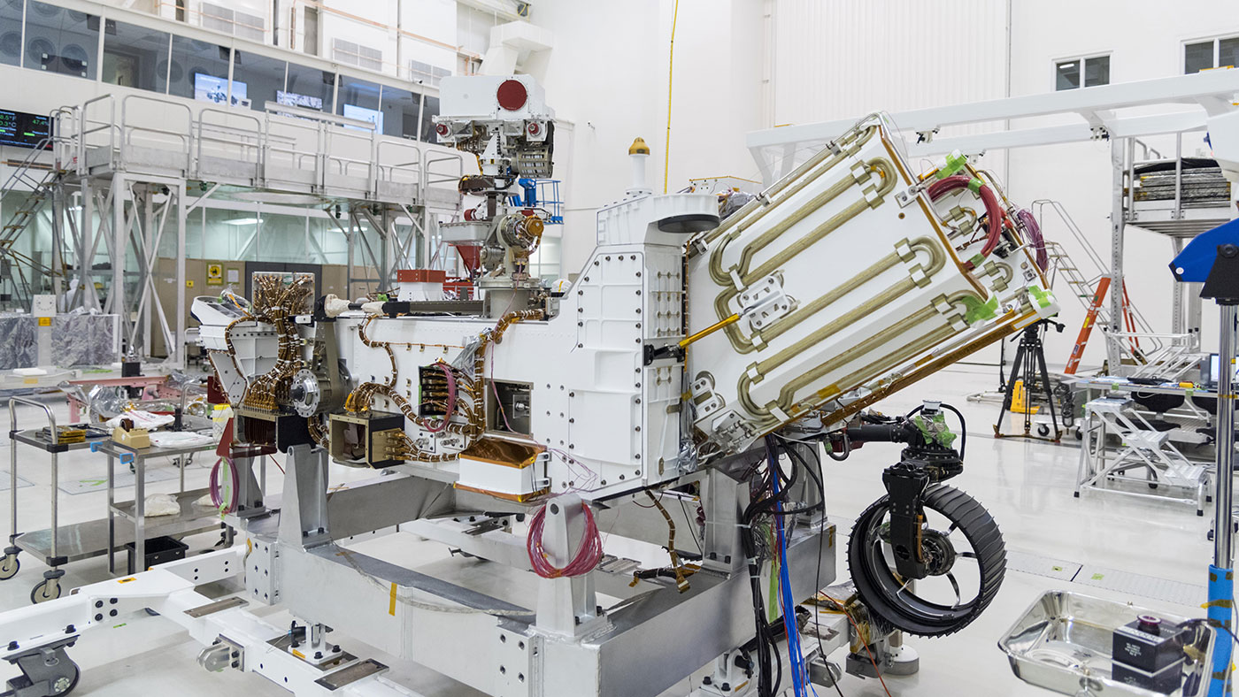 NASA Mars Perseverance Rover power source