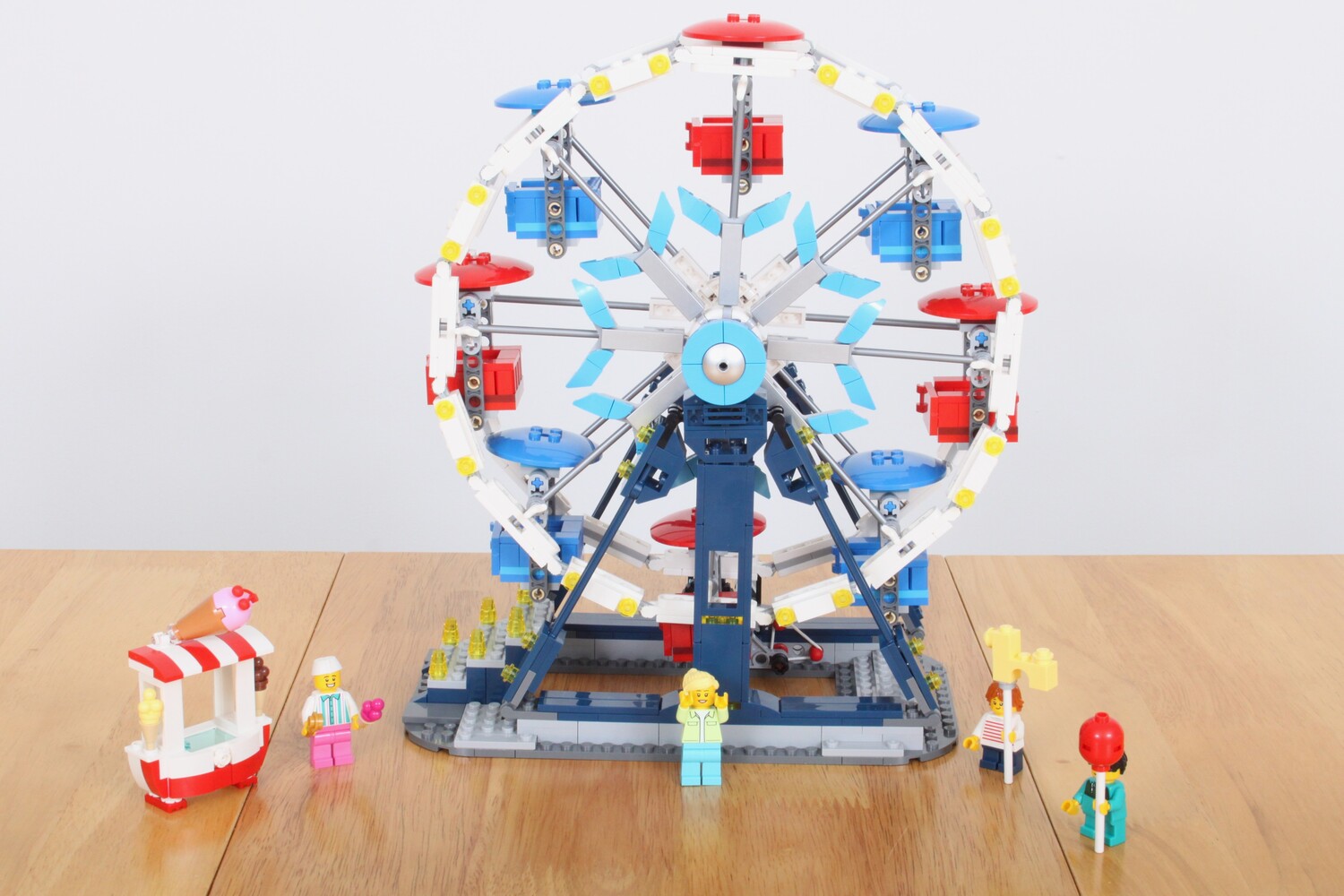 lego creator 31389 iconic ferris wheel review (1)